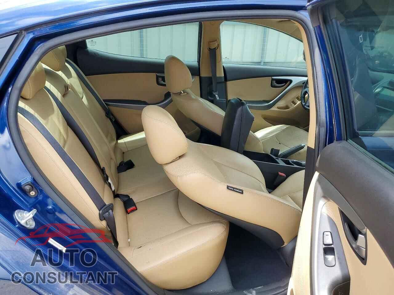 HYUNDAI ELANTRA 2013 - KMHDH4AE1DU786638
