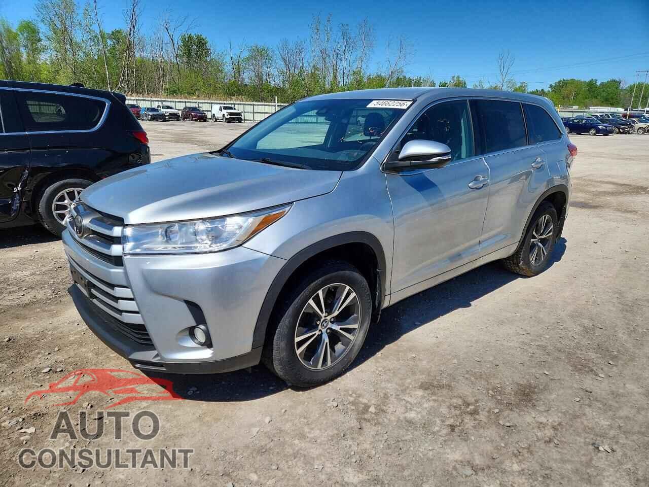 TOYOTA HIGHLANDER 2017 - 5TDBZRFH7HS381385