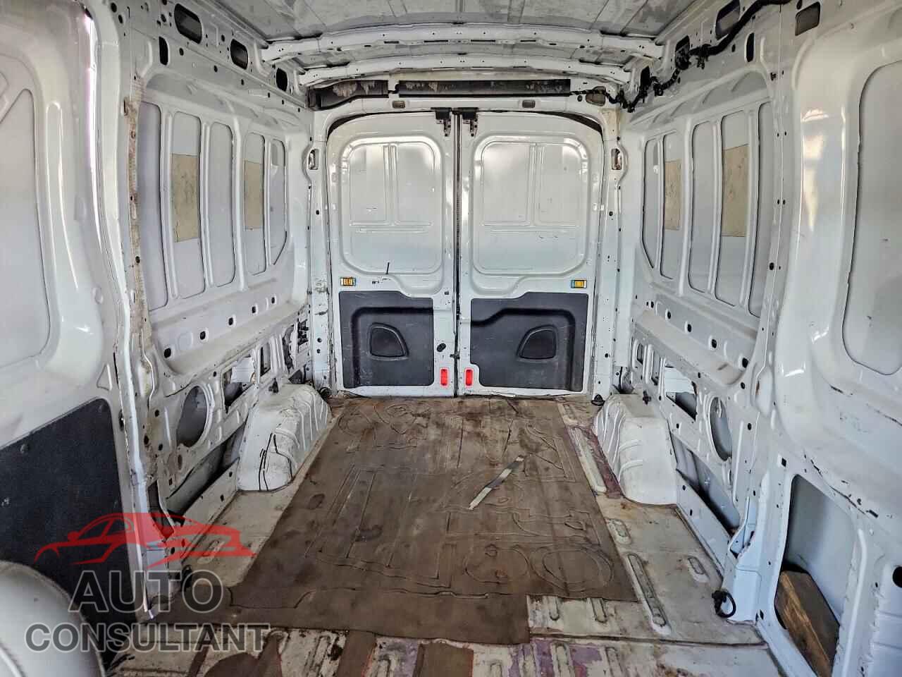 FORD TRANSIT 2016 - 1FTYR2CM6GKA16821