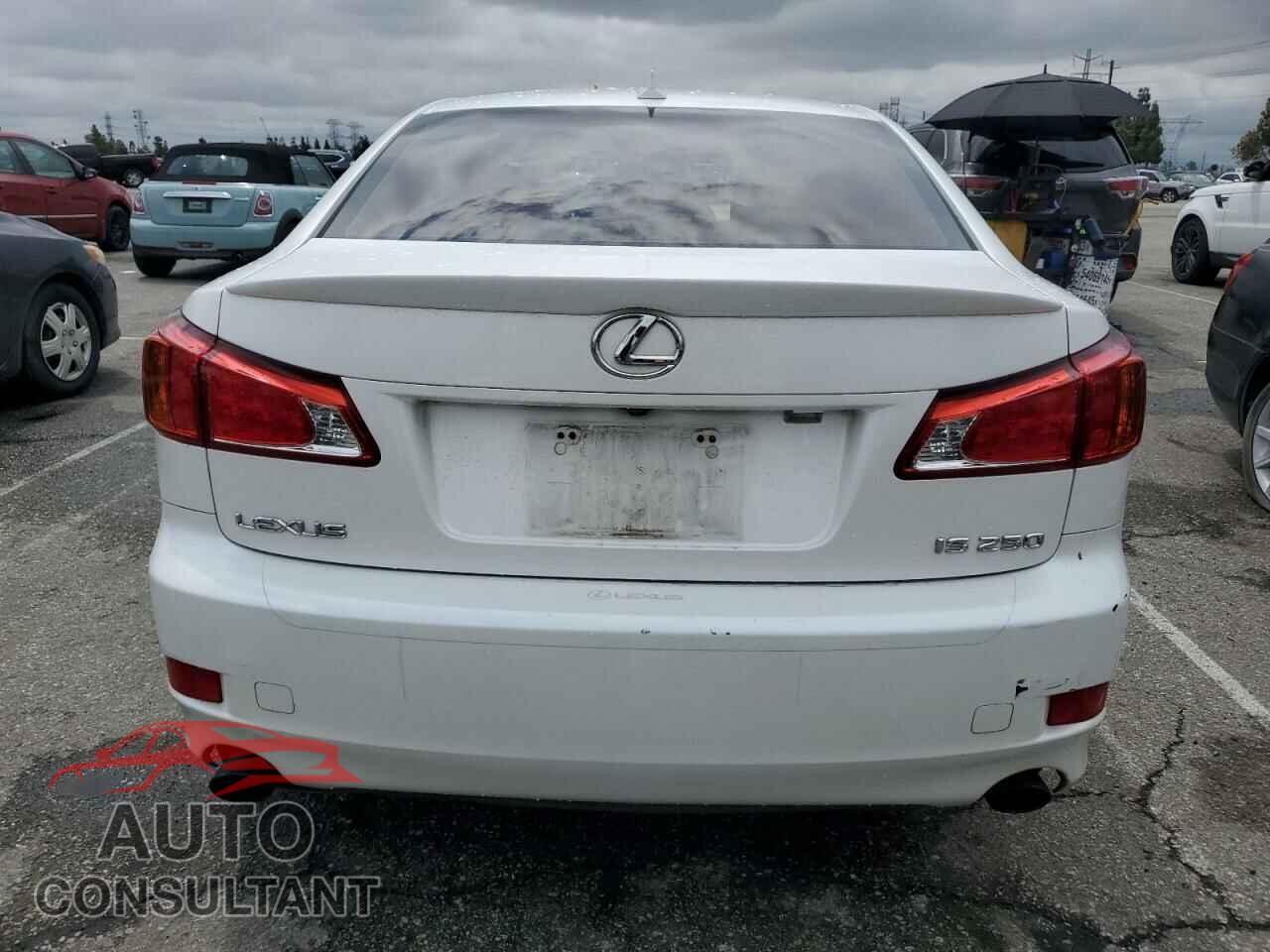 LEXUS IS 2010 - JTHBF5C20A5125178