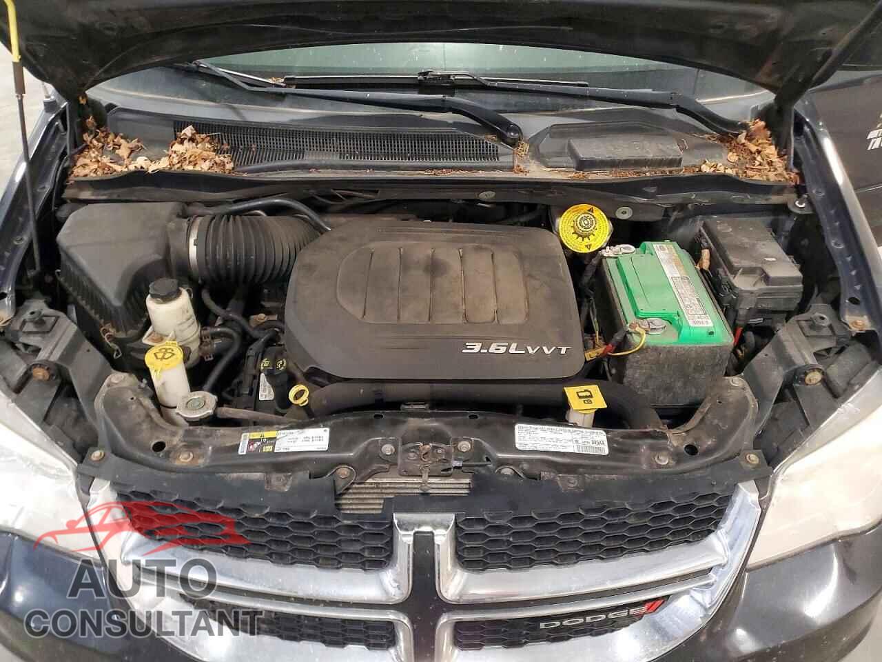 DODGE CARAVAN 2013 - 2C4RDGCG4DR796048