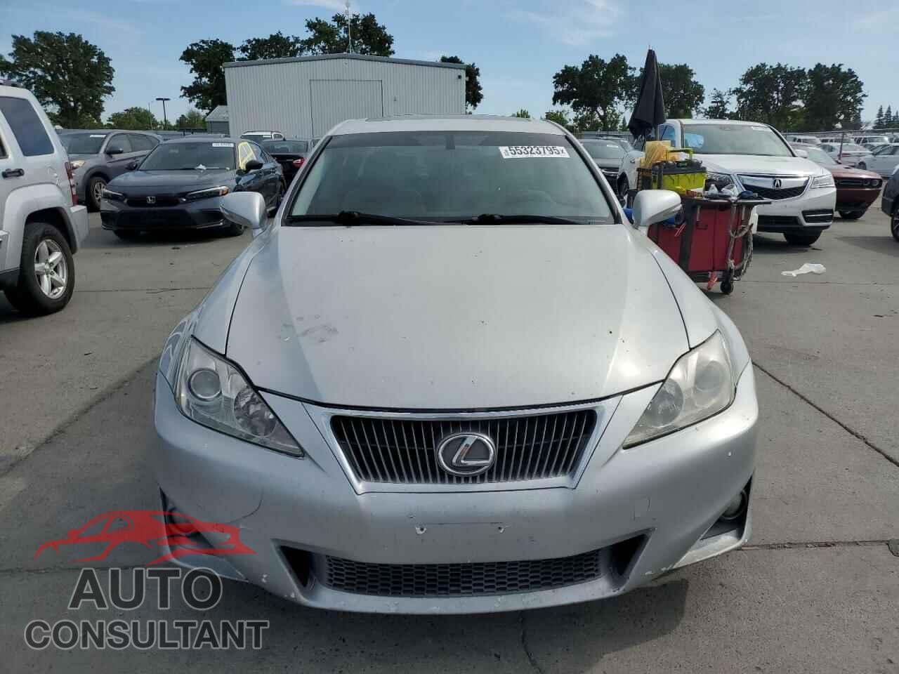 LEXUS IS 2012 - JTHCF5C21C5055245