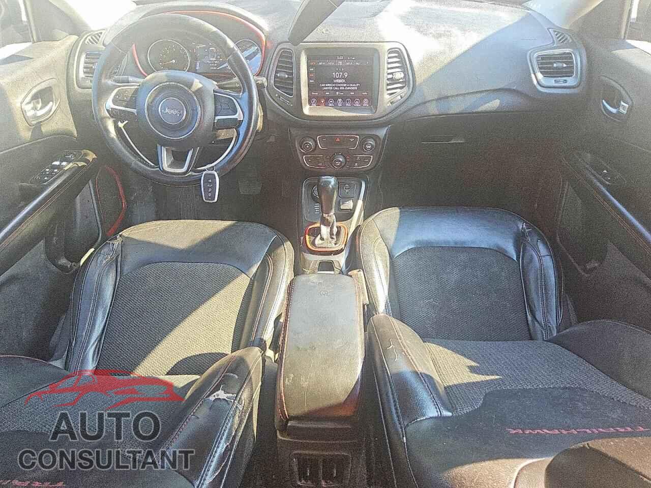 JEEP COMPASS 2019 - 3C4NJDDB2KT795239