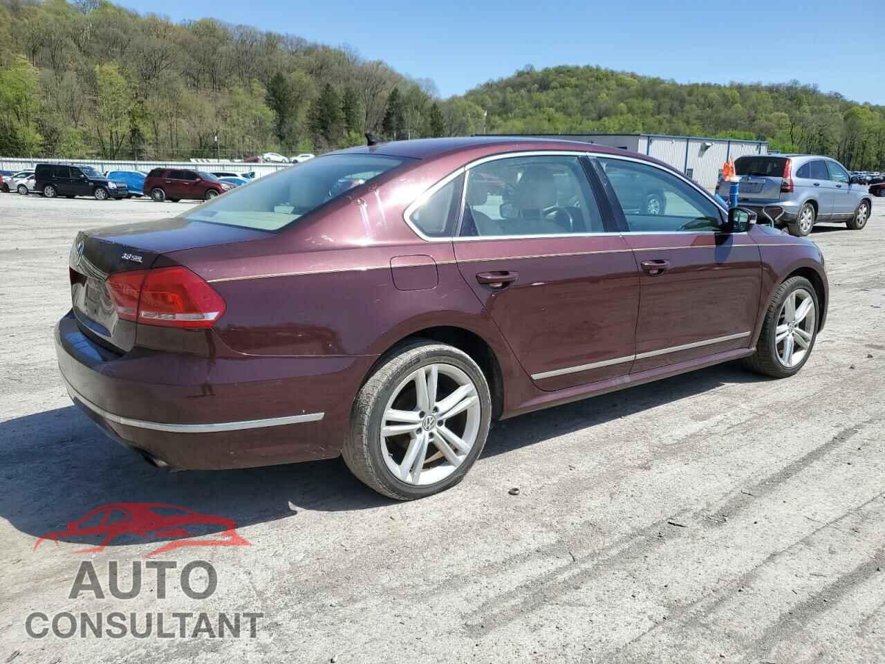 VOLKSWAGEN PASSAT 2013 - 1VWCM7A37DC062600