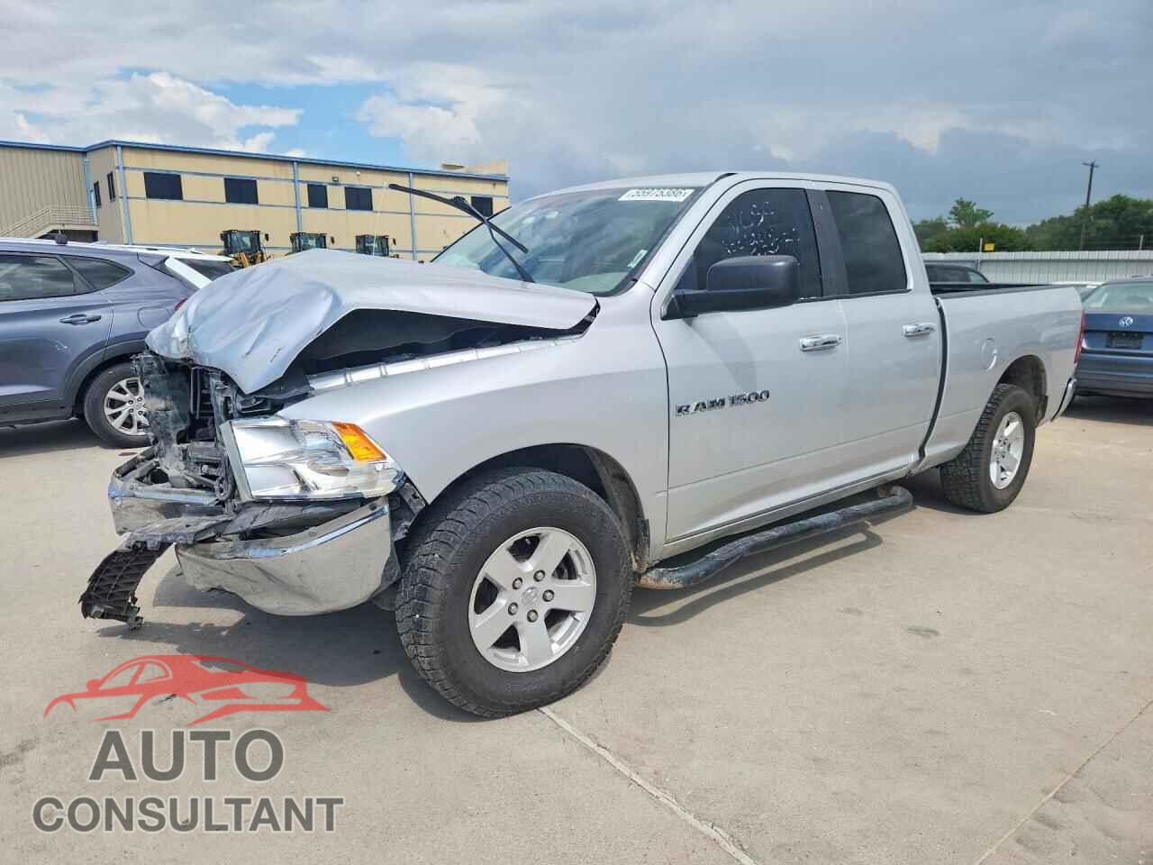 DODGE RAM 1500 2011 - 1D7RB1GP0BS692641