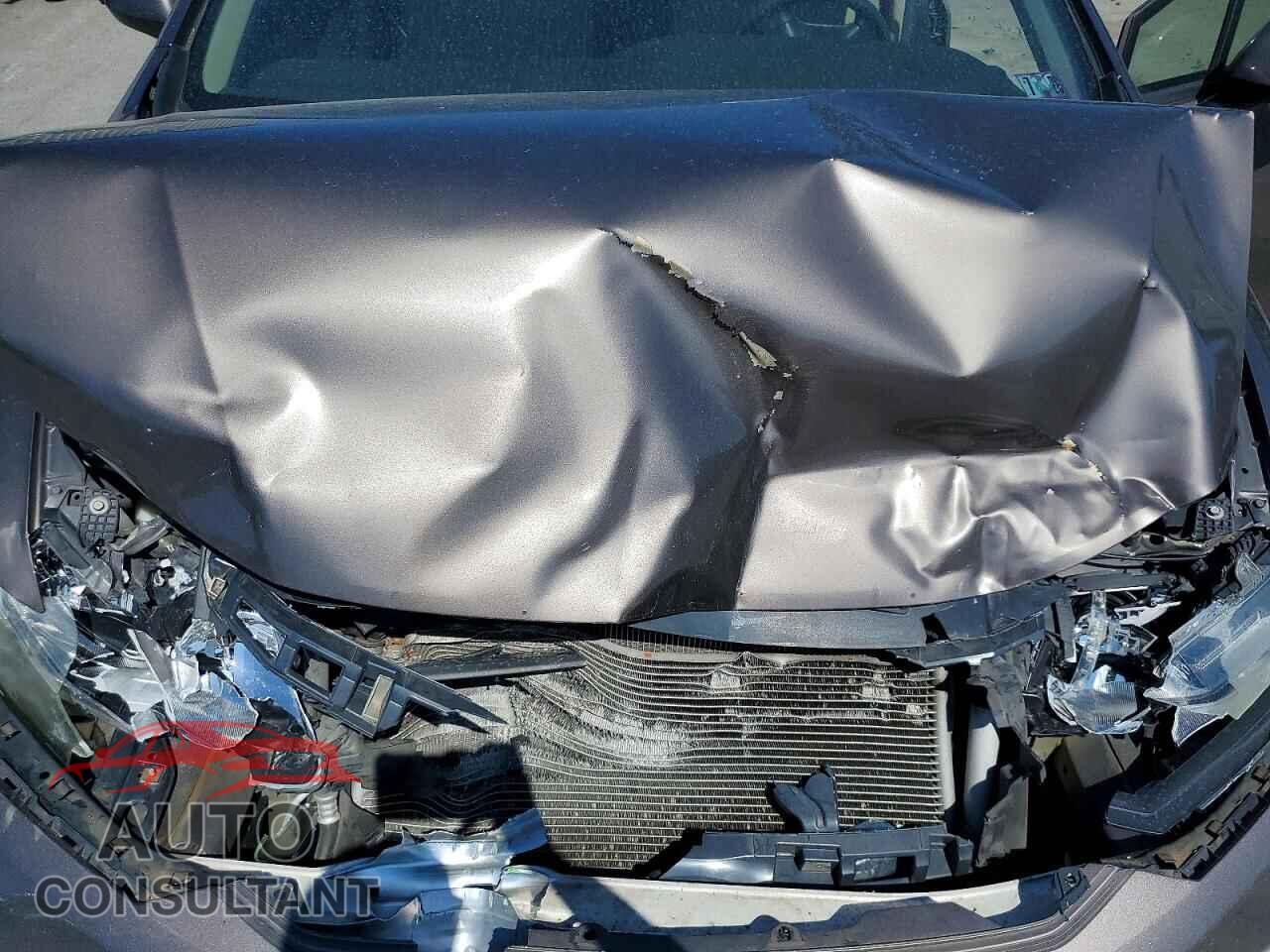 HONDA CIVIC 2012 - 2HGFB2F54CH581216