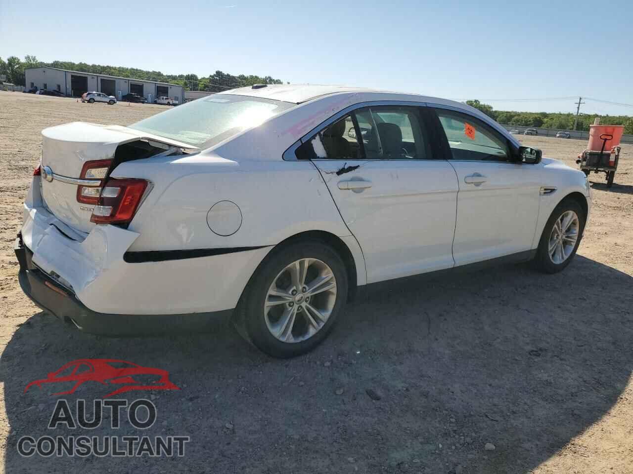FORD TAURUS 2016 - 1FAHP2D86GG106860