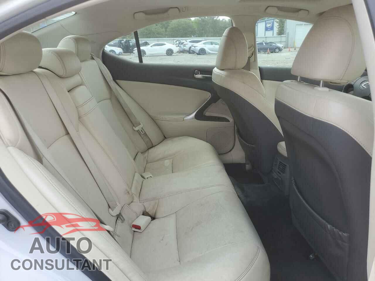 LEXUS IS 2009 - JTHBK262092092055