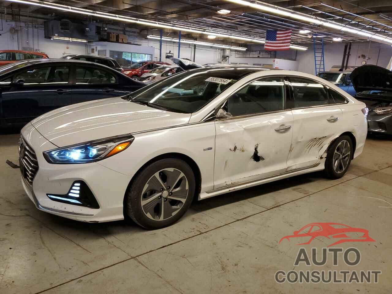 HYUNDAI SONATA 2019 - KMHE34L36KA087809
