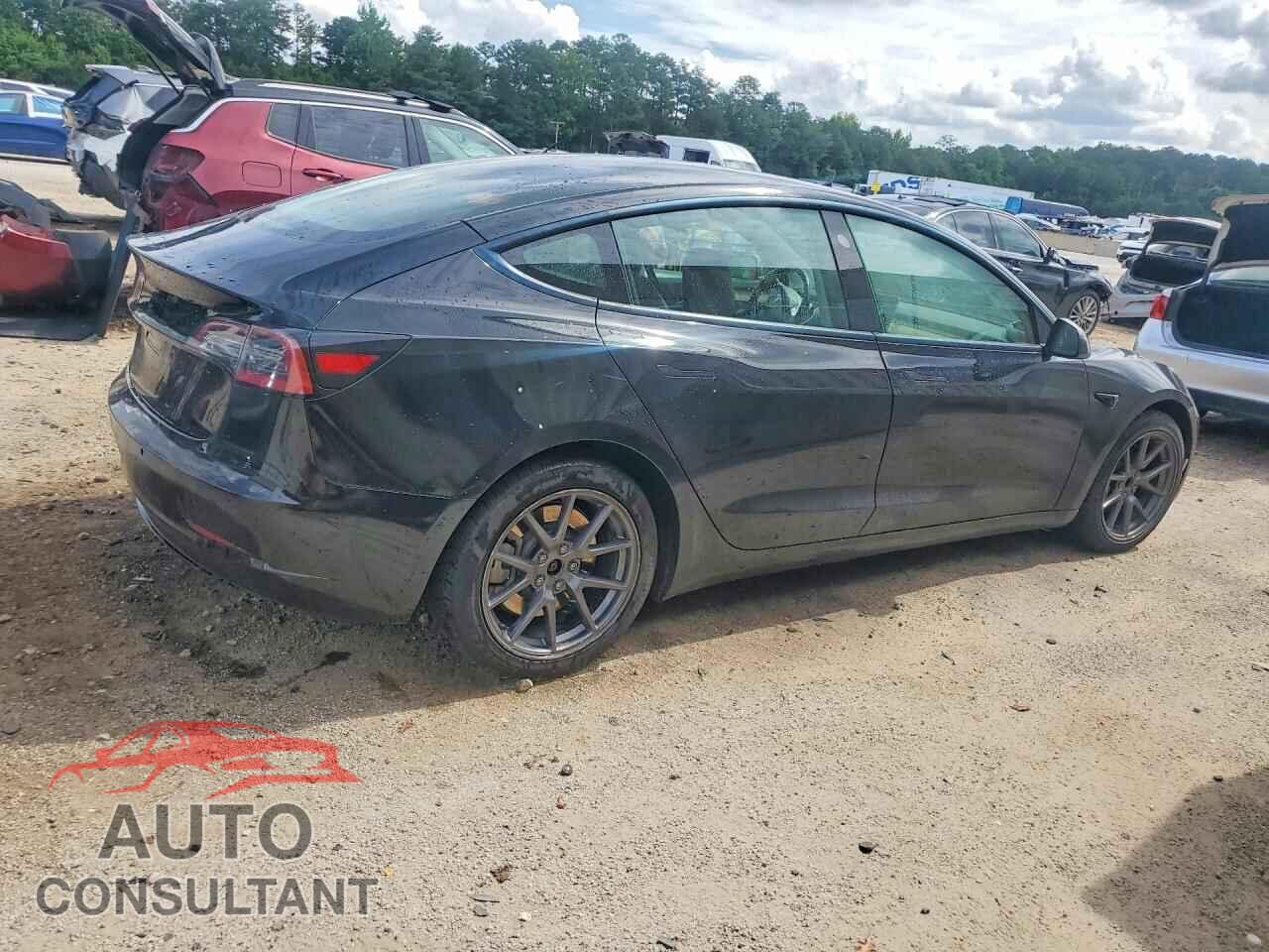 TESLA MODEL 3 2022 - 5YJ3E1EA0NF188856