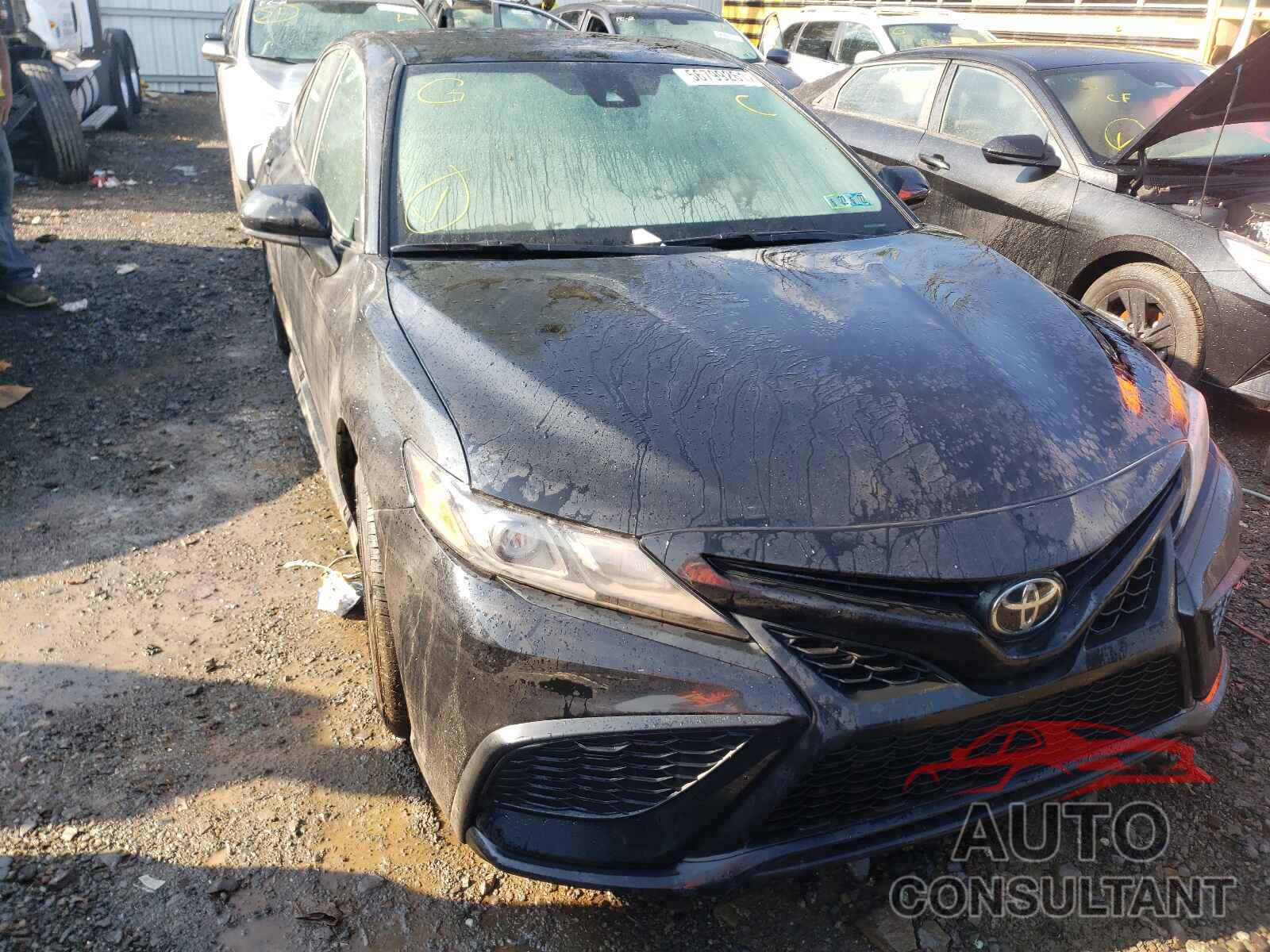 TOYOTA CAMRY 2021 - 4T1G11AK1MU583514