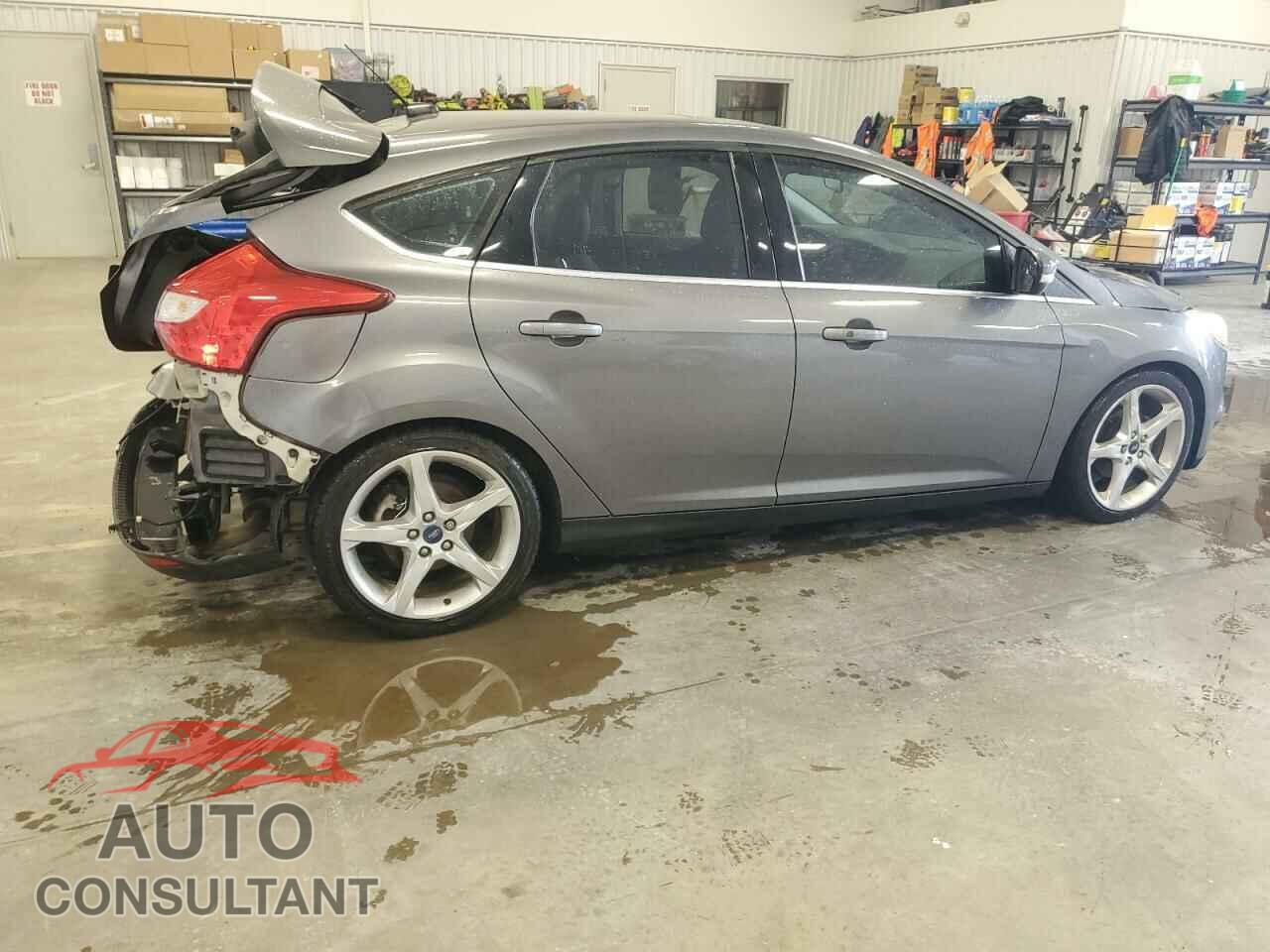 FORD FOCUS 2014 - 1FADP3N2XEL274567