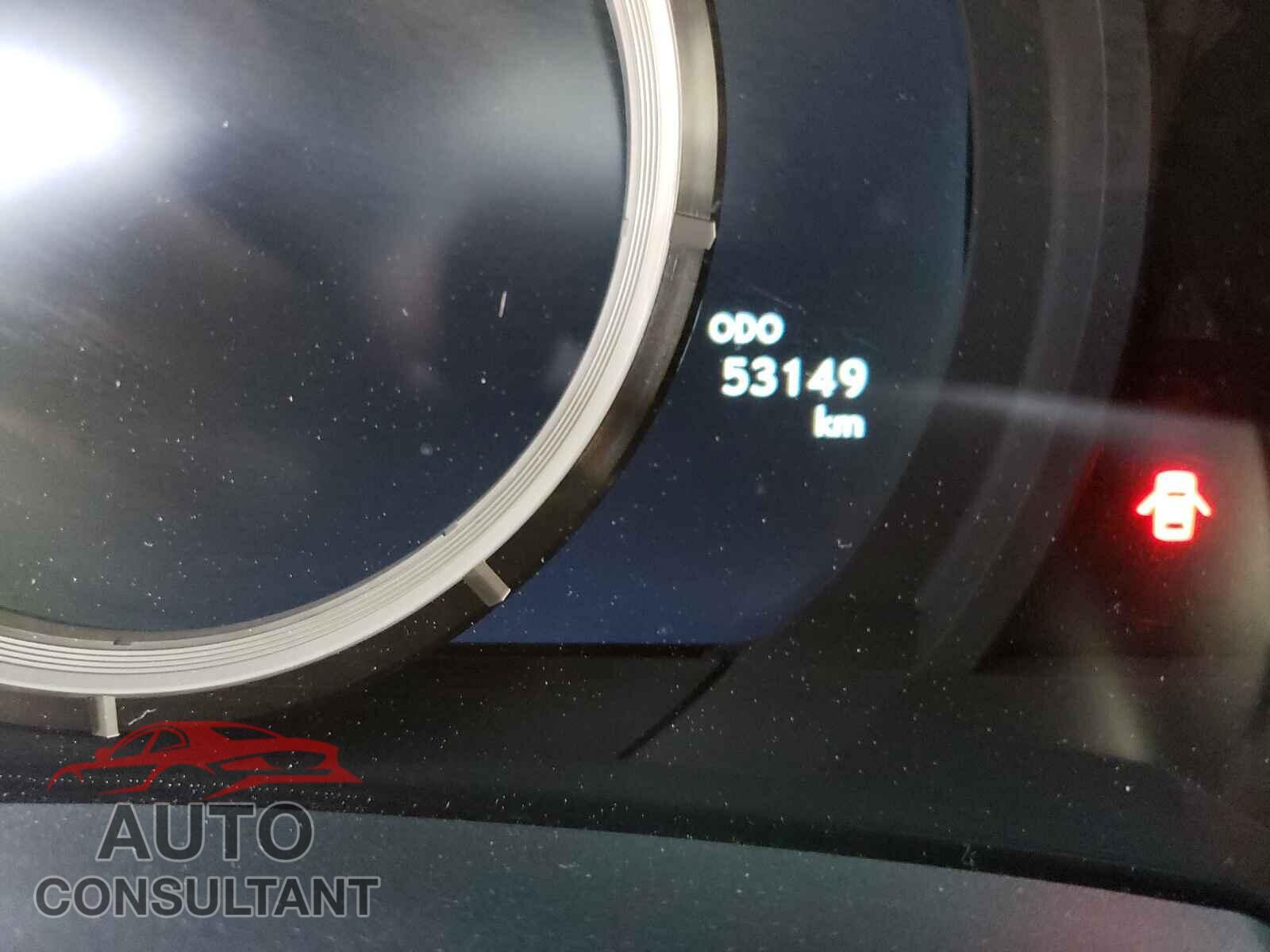 LEXUS IS 2017 - JTHCM1D23H5025846