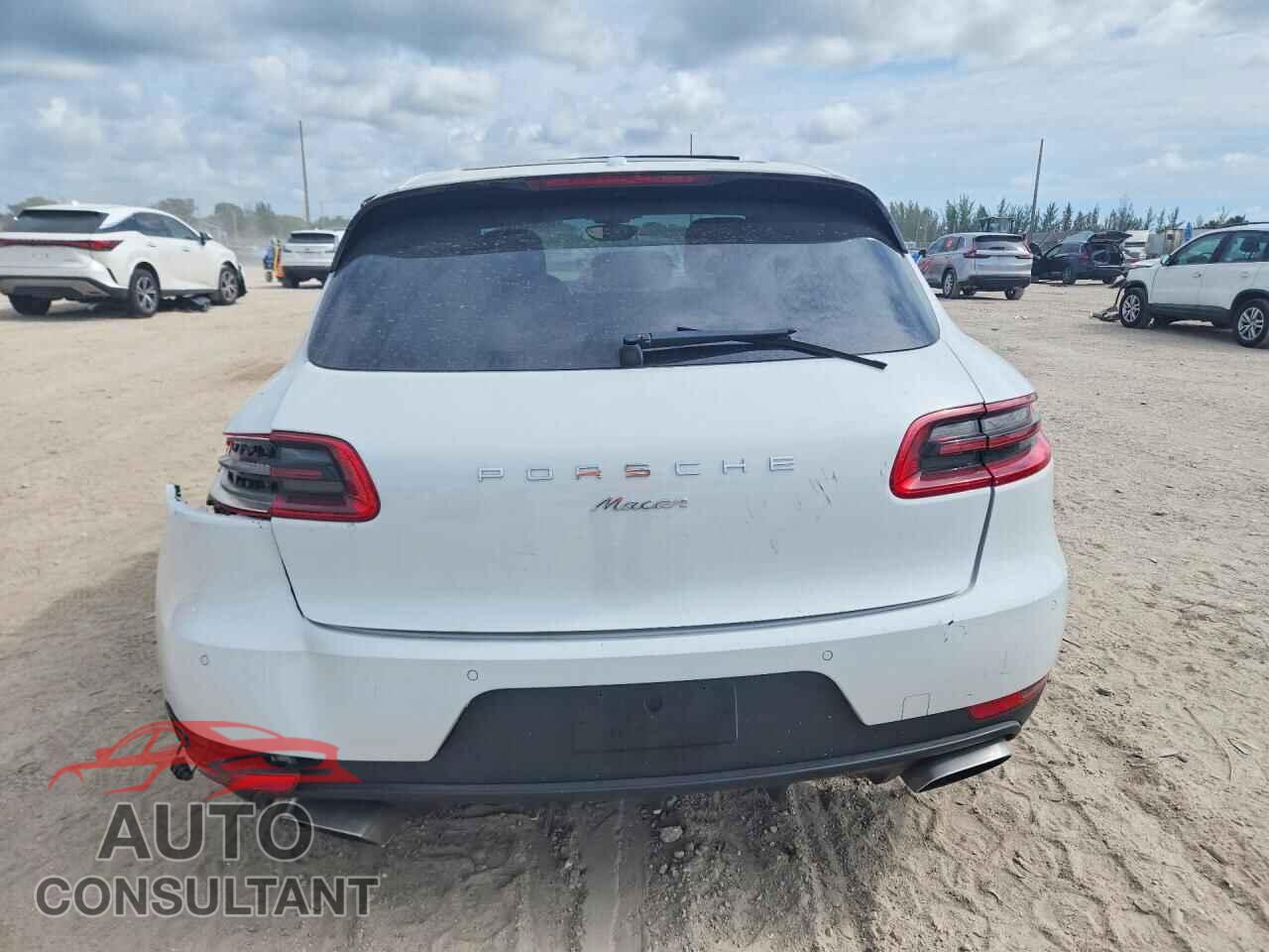 PORSCHE MACAN 2018 - WP1AA2A57JLB13062