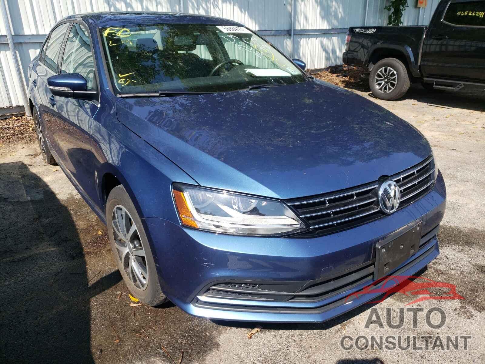 VOLKSWAGEN JETTA 2018 - 3VWDB7AJ6JM232335