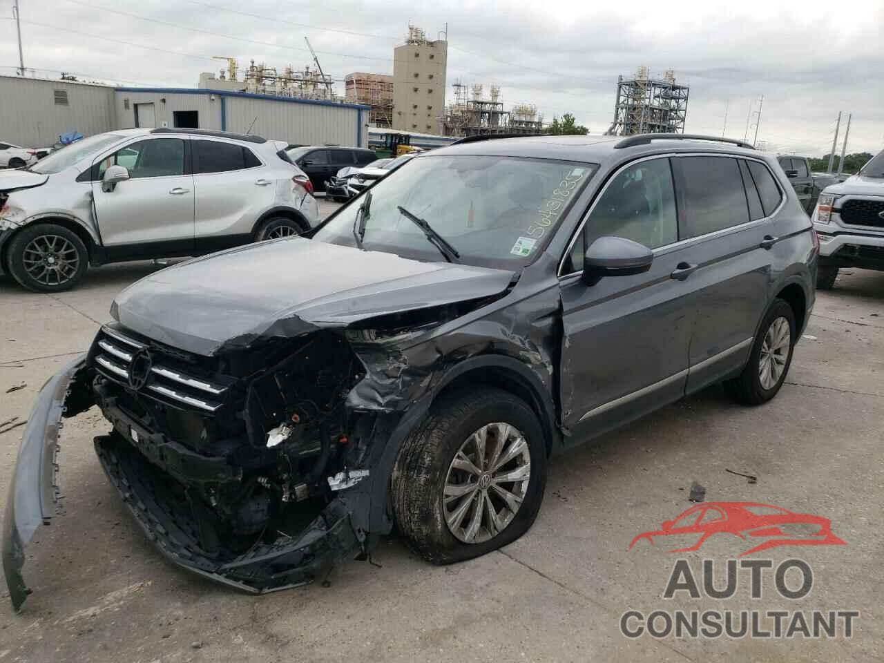 VOLKSWAGEN TIGUAN 2018 - 3VV3B7AX7JM005708