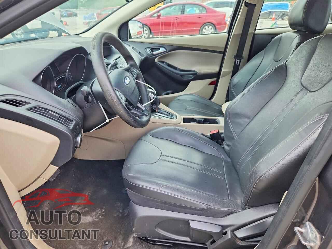 FORD FOCUS 2016 - 1FADP3F27GL202002