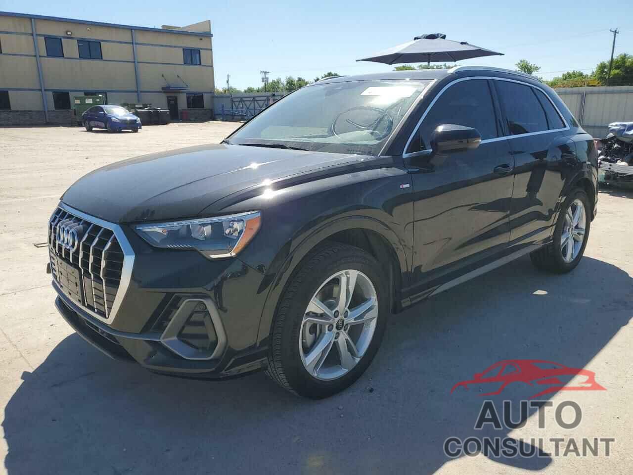 AUDI Q3 2022 - WA1DECF34N1142630