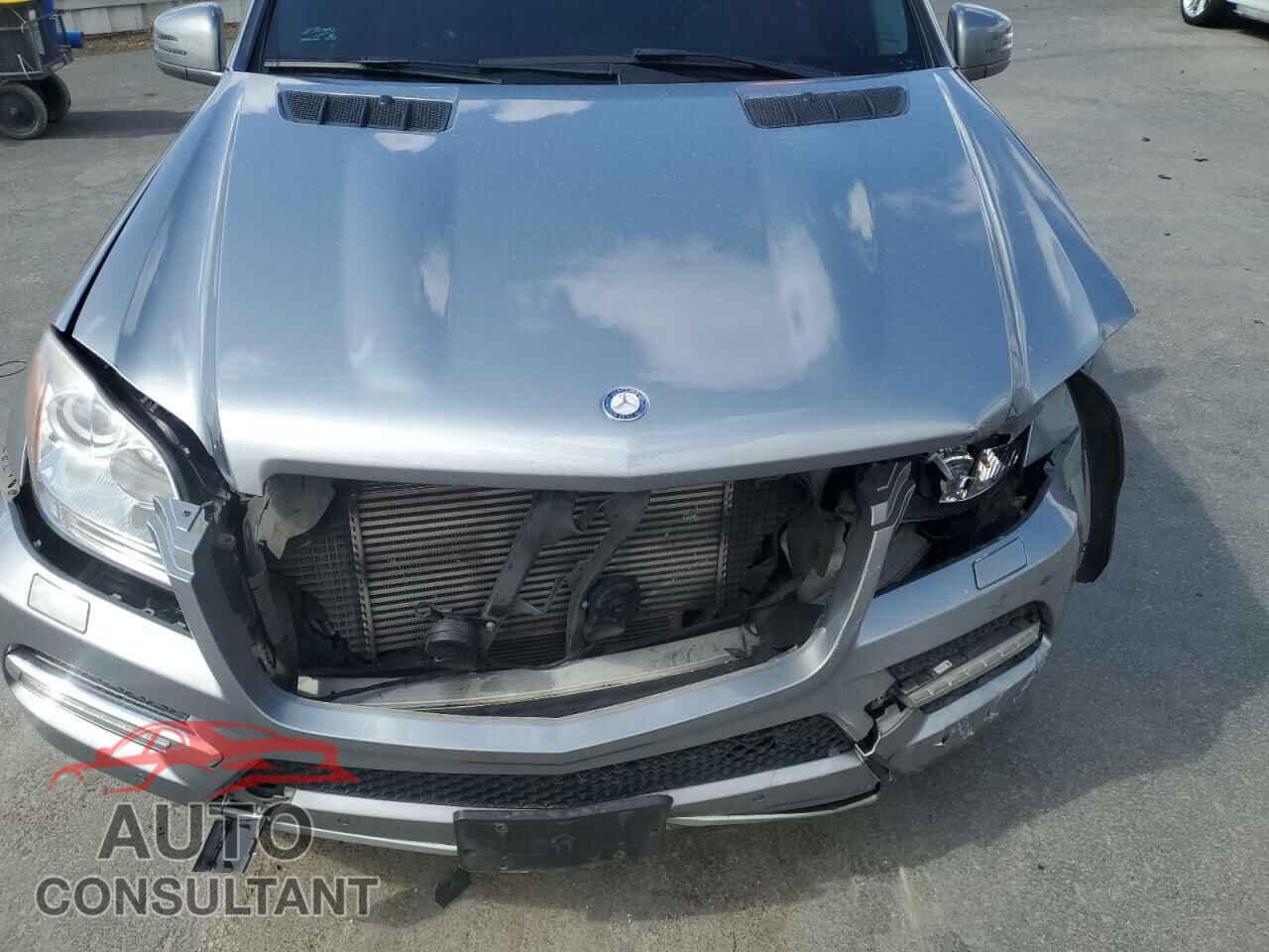 MERCEDES-BENZ GL-CLASS 2012 - 4JGBF2FE3CA791382
