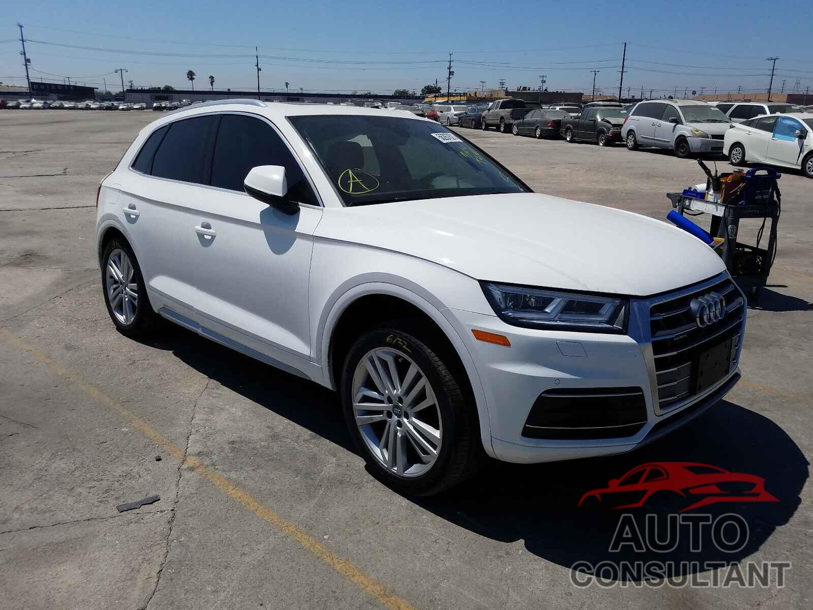 AUDI Q5 2018 - WA1BNAFY2J2207471