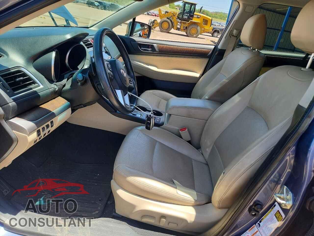 SUBARU OUTBACK 2017 - 4S4BSAKC4H3322307