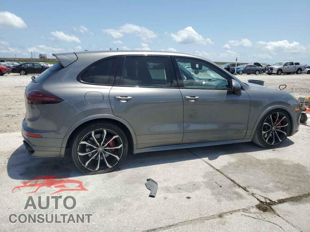 PORSCHE CAYENNE 2017 - WP1AD2A24HLA82506