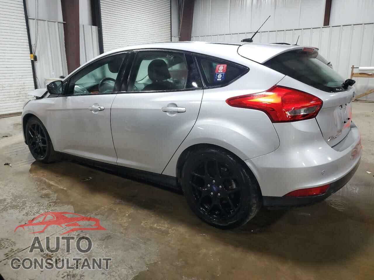FORD FOCUS 2016 - 1FADP3K23GL287443