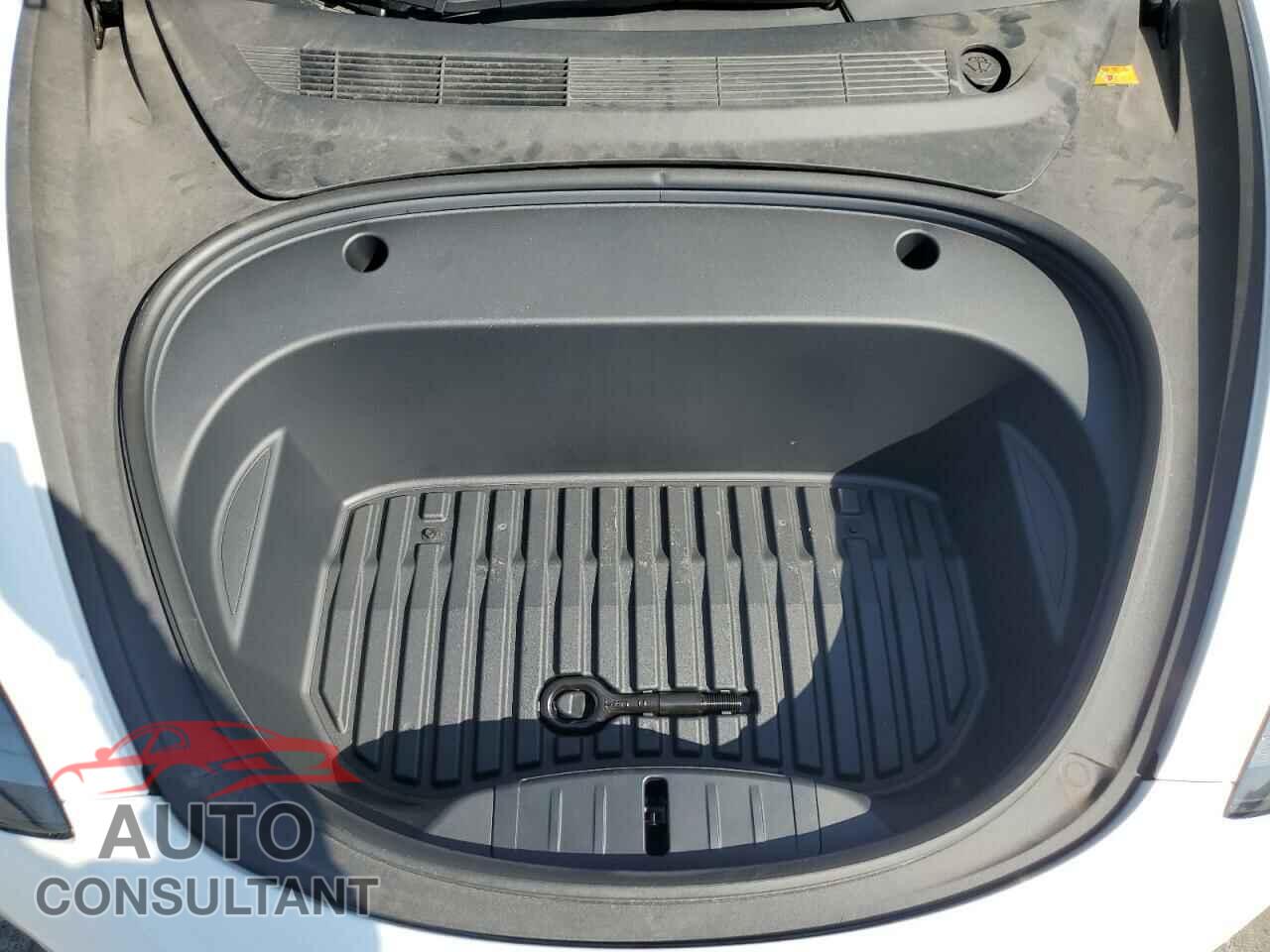 TESLA MODEL 3 2023 - 5YJ3E1EA5PF406051