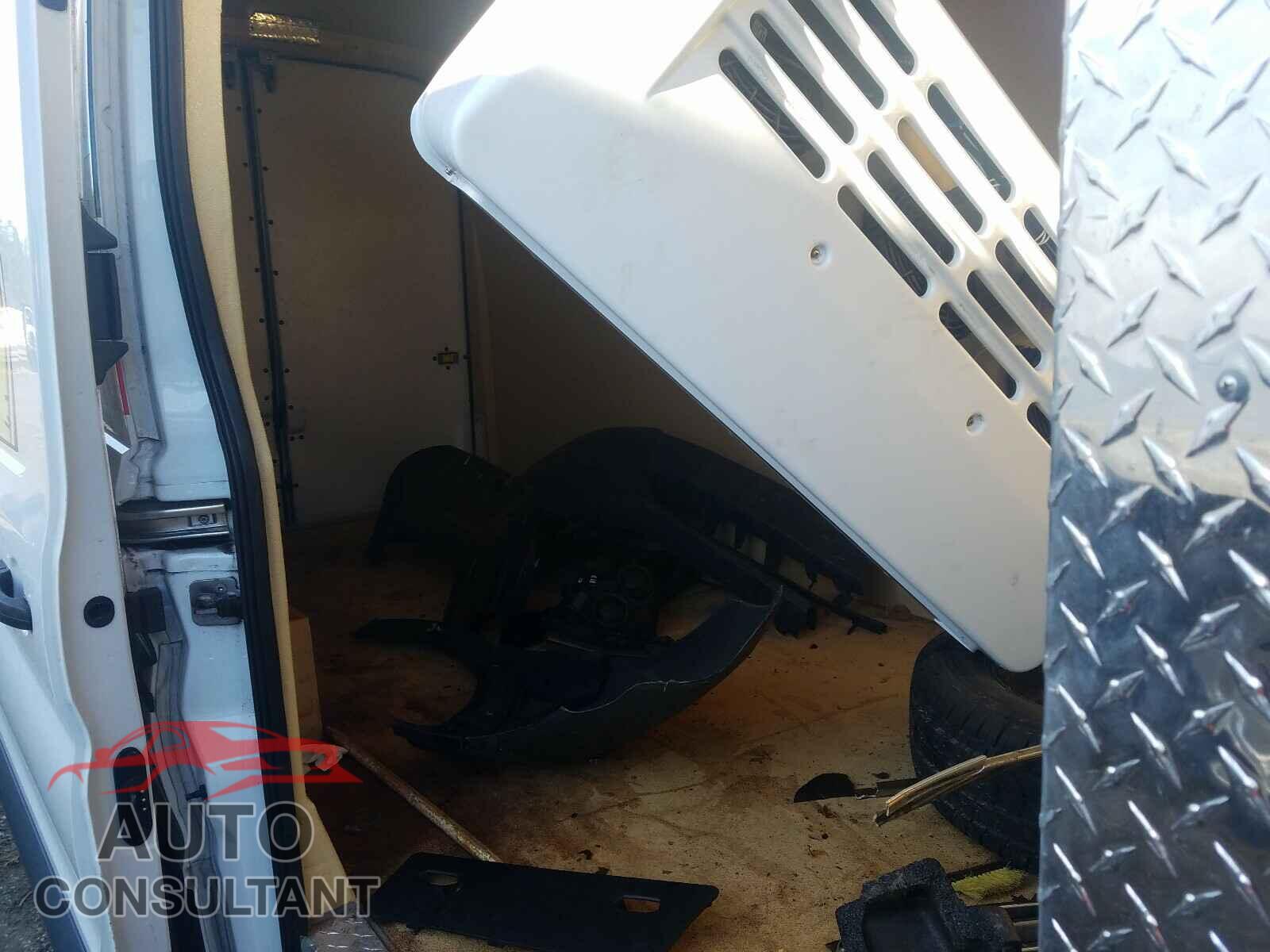 FORD TRANSIT CO 2017 - 1FTBW3XM0HKA44324