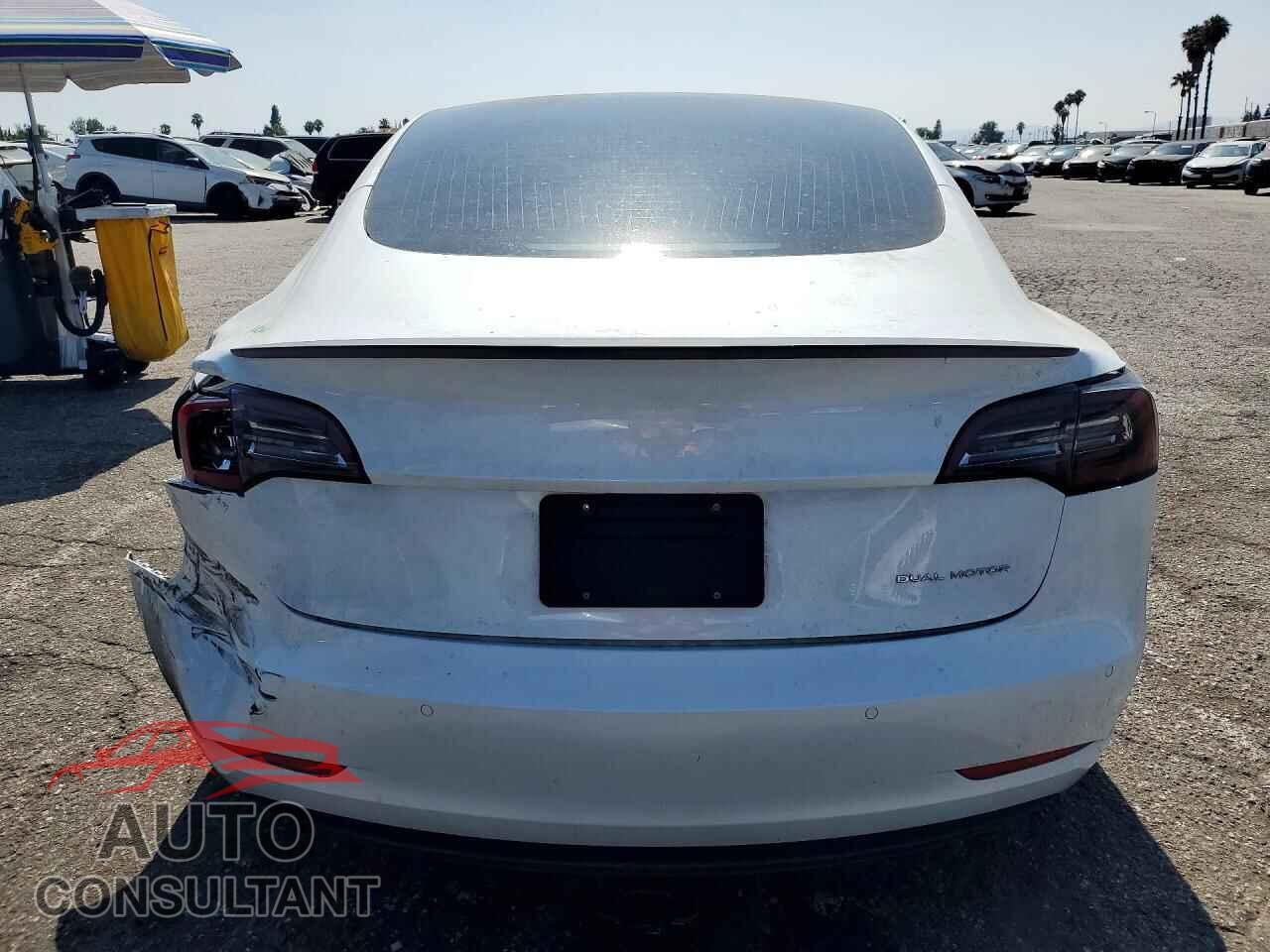 TESLA MODEL 3 2020 - 5YJ3E1EB0LF667669