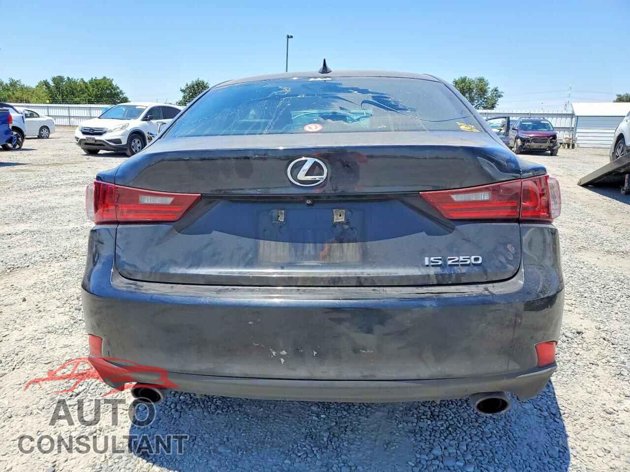 LEXUS IS 2014 - JTHBF1D20E5017902