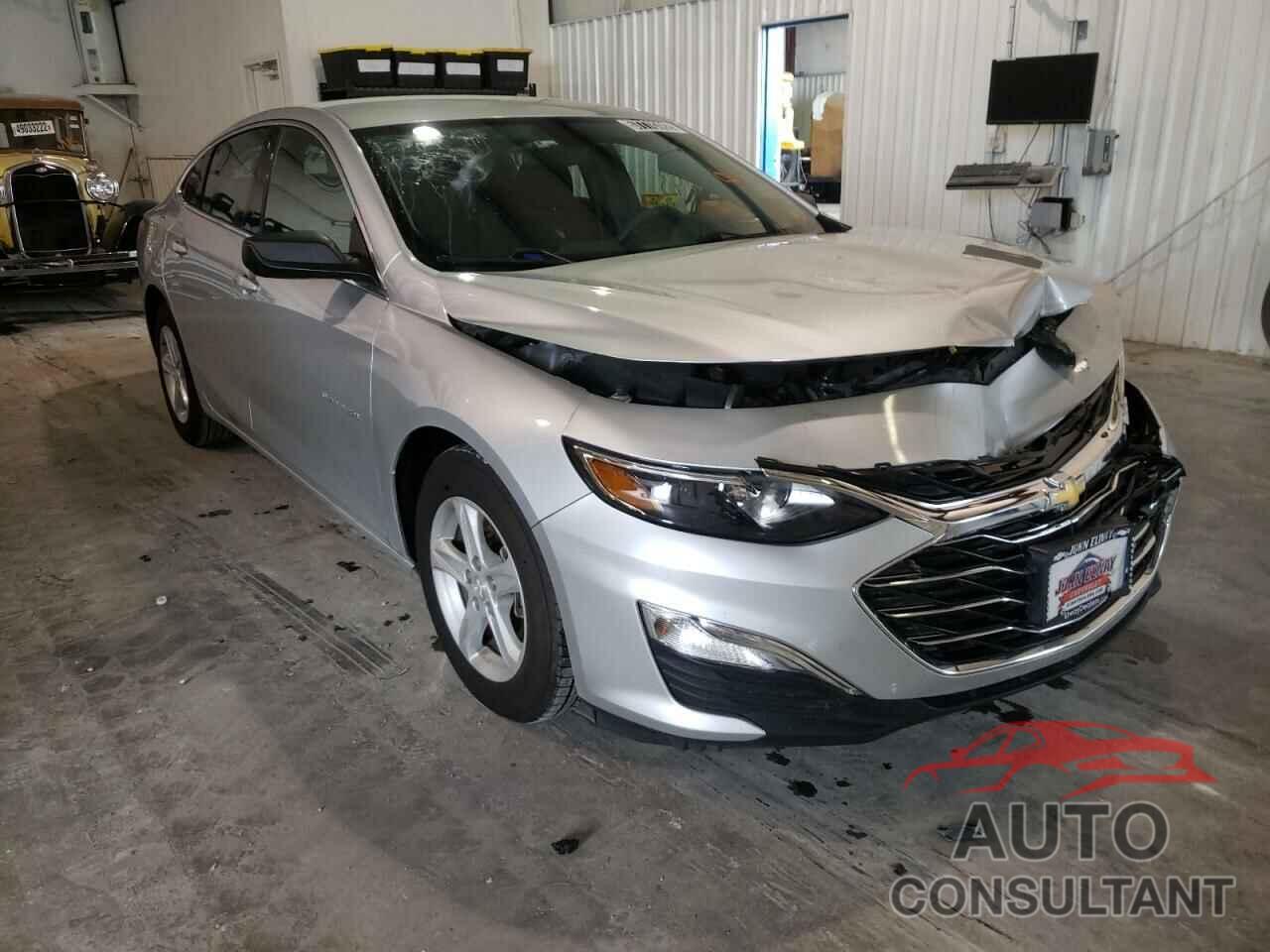 CHEVROLET MALIBU 2020 - 1G1ZB5ST1LF010147