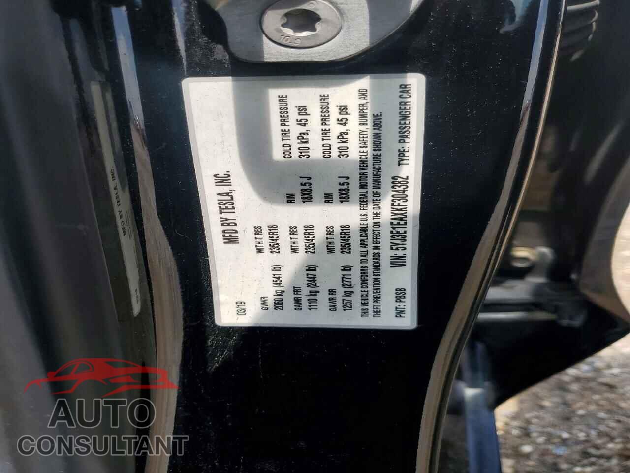 TESLA MODEL 3 2019 - 5YJ3E1EAXKF304382
