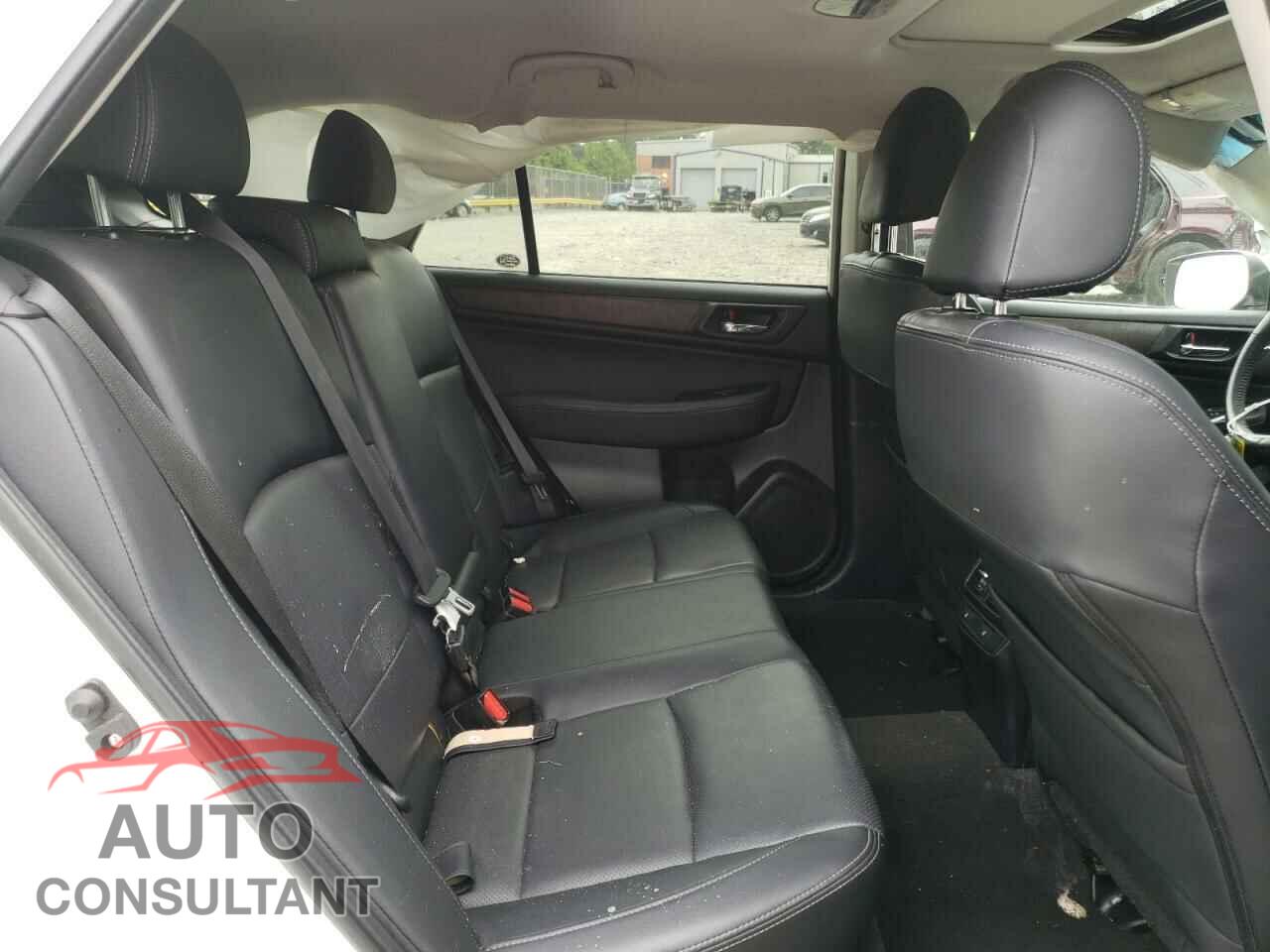 SUBARU OUTBACK 2017 - 4S4BSAKC8H3312721