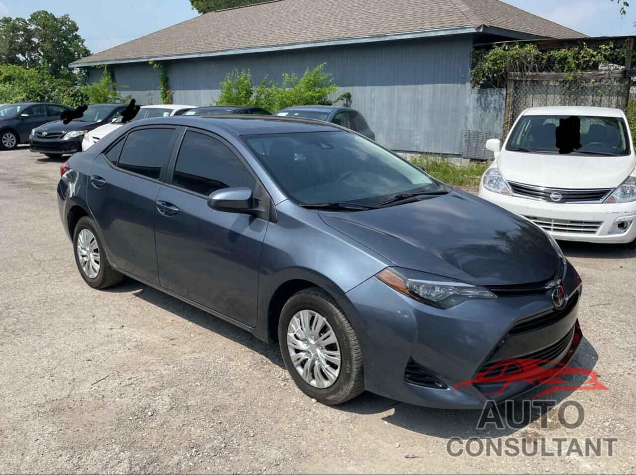 TOYOTA COROLLA 2018 - 5YFBURHE9JP811465