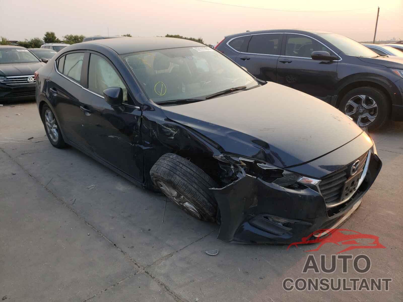 MAZDA 3 2017 - 3MZBN1U79HM104158