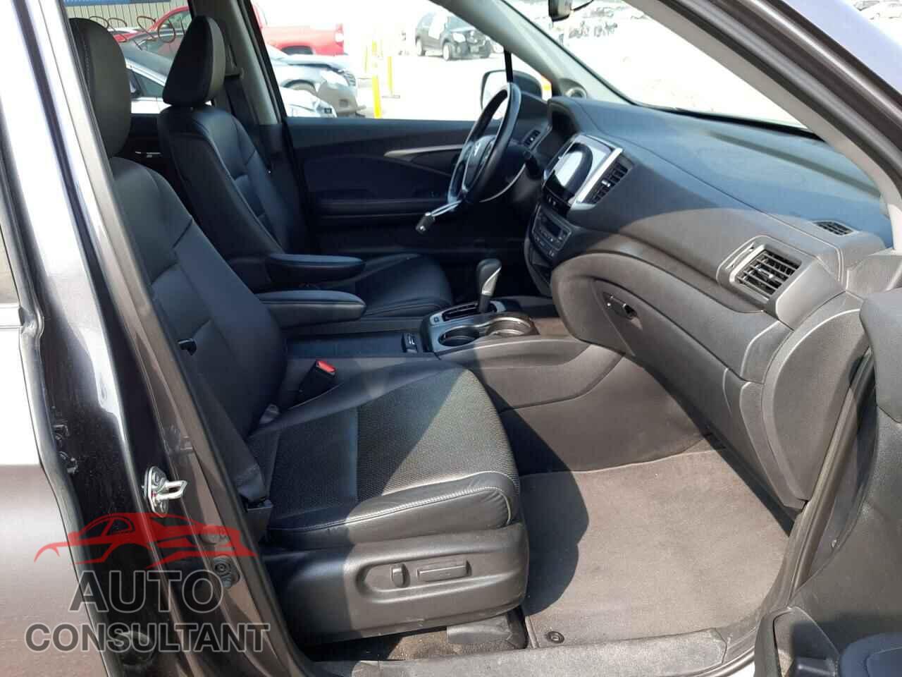 HONDA RIDGELINE 2017 - 5FPYK3F68HB025713