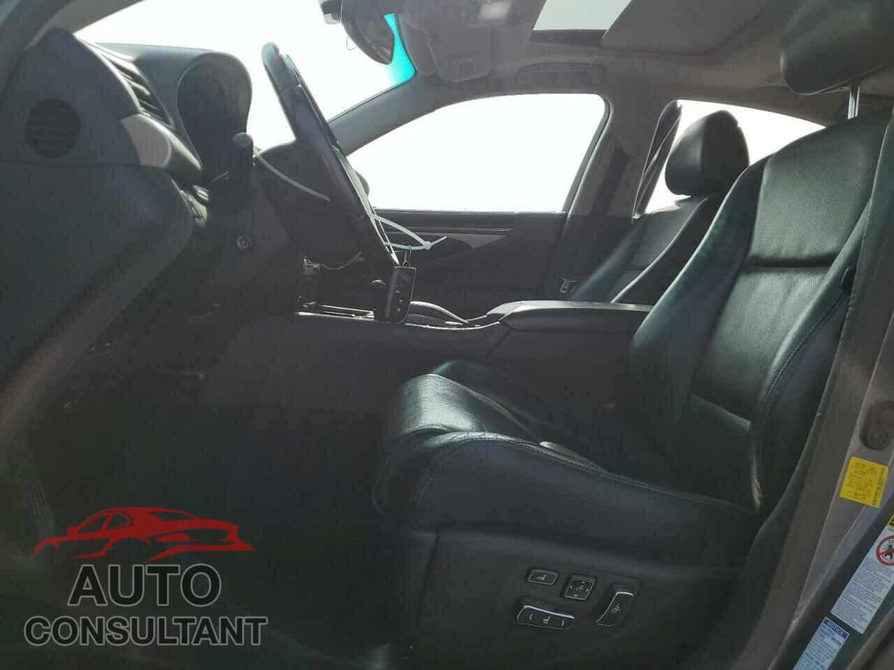 LEXUS LS460 2015 - JTHCL5EF4F5025573