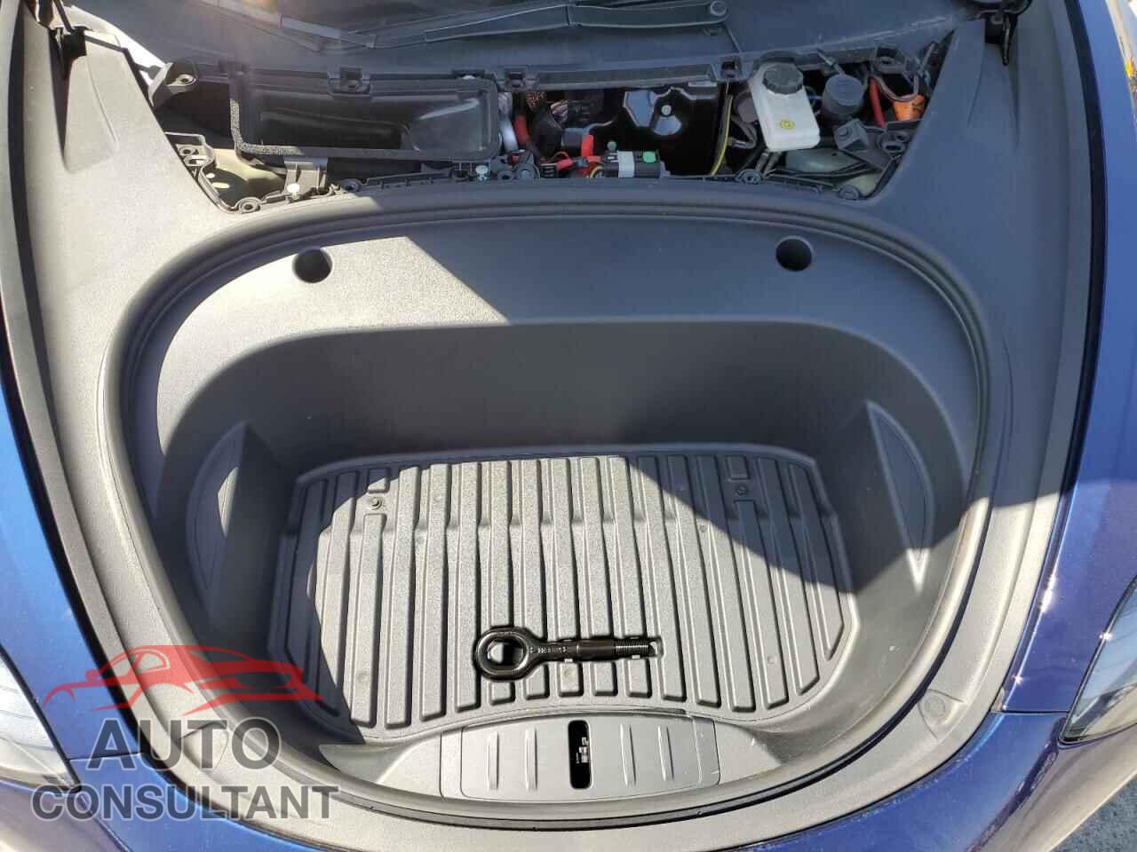 TESLA MODEL 3 2023 - 5YJ3E1EA7PF639851