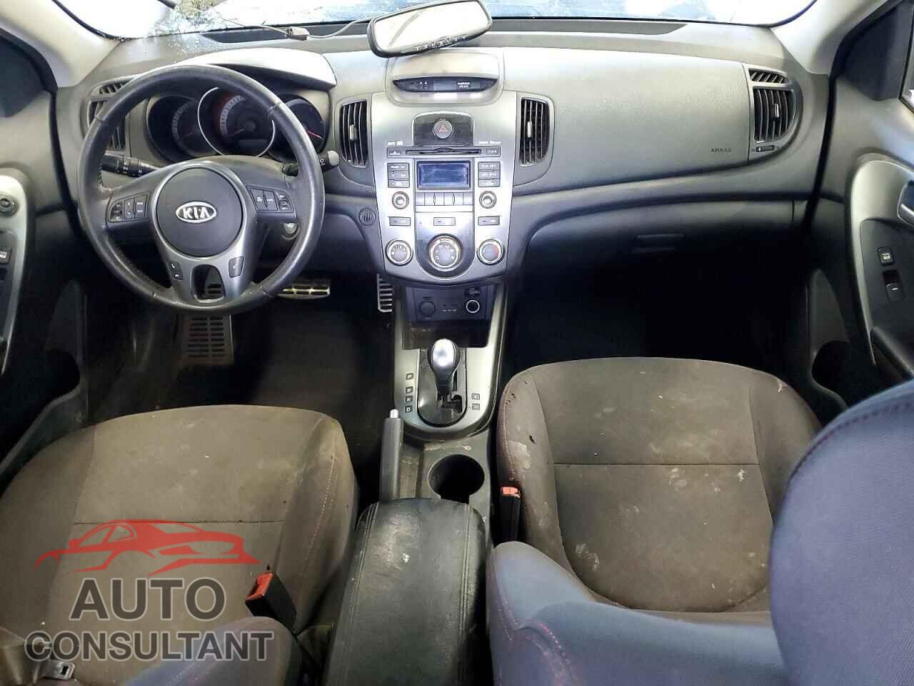 KIA FORTE 2010 - KNAFW4A30A5110427