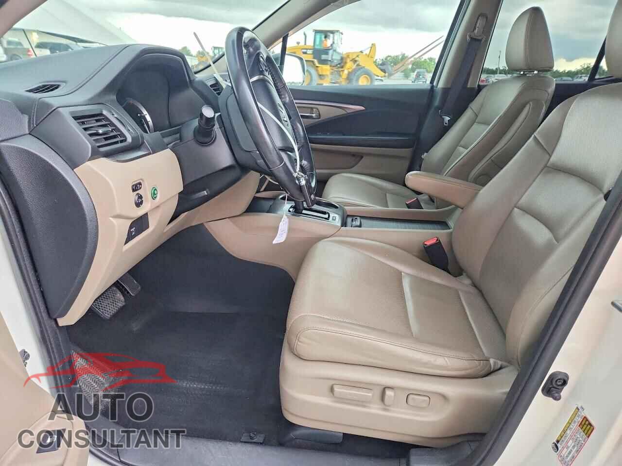 HONDA RIDGELINE 2017 - 5FPYK2F59HB005570