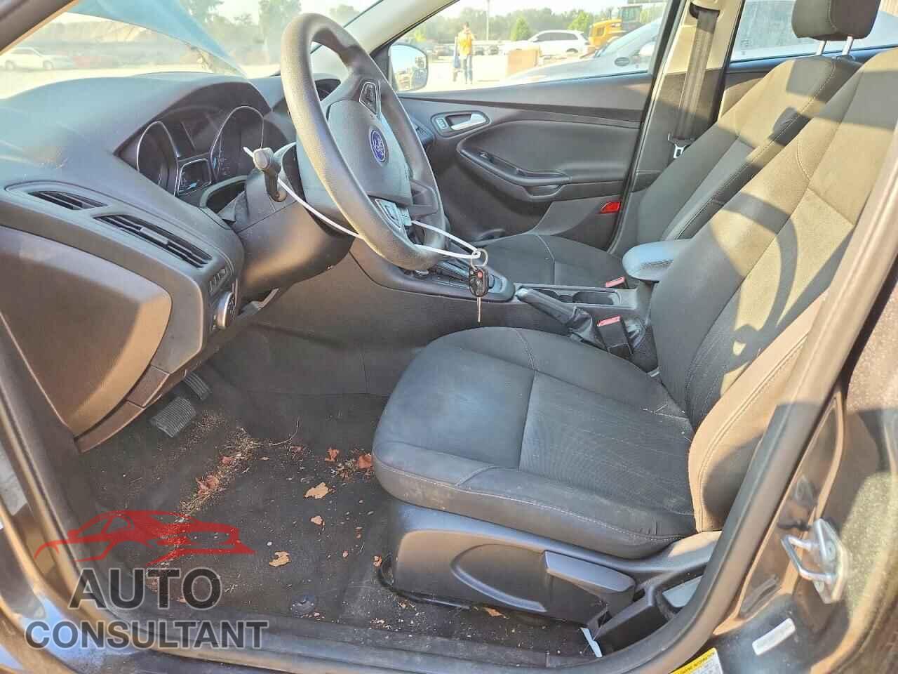 FORD FOCUS 2017 - 1FADP3FE6HL274966