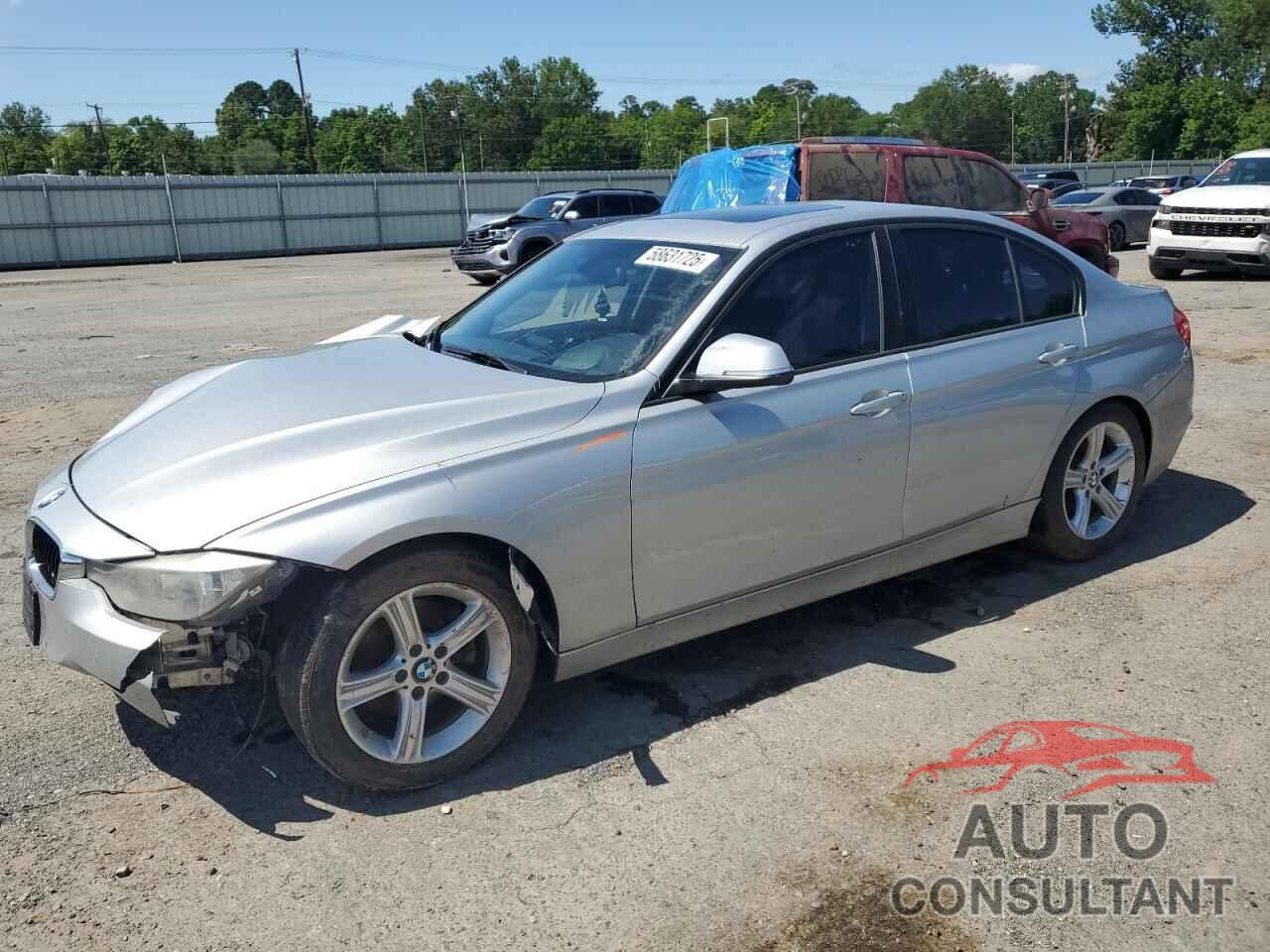BMW 3 SERIES 2013 - WBA3C1G53DNR47907