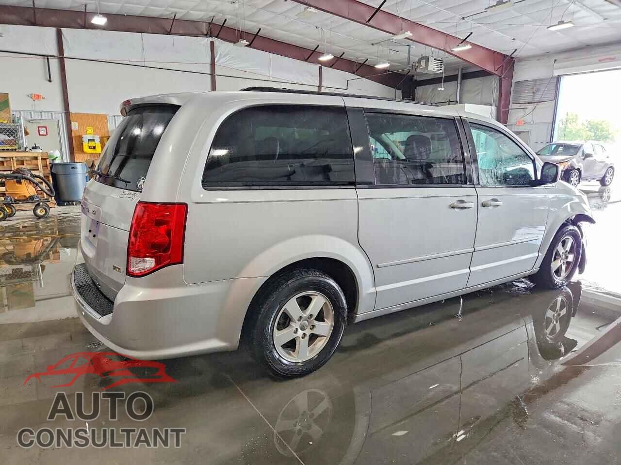 DODGE CARAVAN 2011 - 2D4RN3DG9BR692899