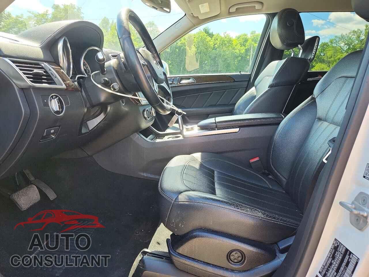 MERCEDES-BENZ GL-CLASS 2015 - 4JGDF6EE7FA594012