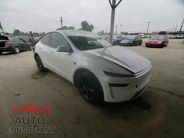 TESLA MODEL Y 2026 - 7SAYGDEDXTF596230