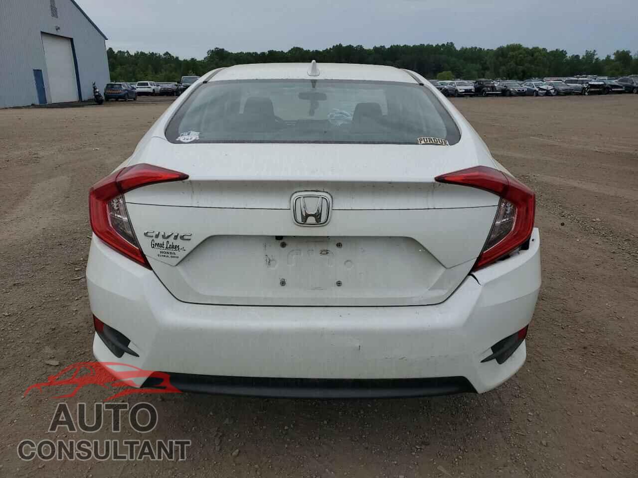 HONDA CIVIC 2018 - 19XFC2F72JE020227
