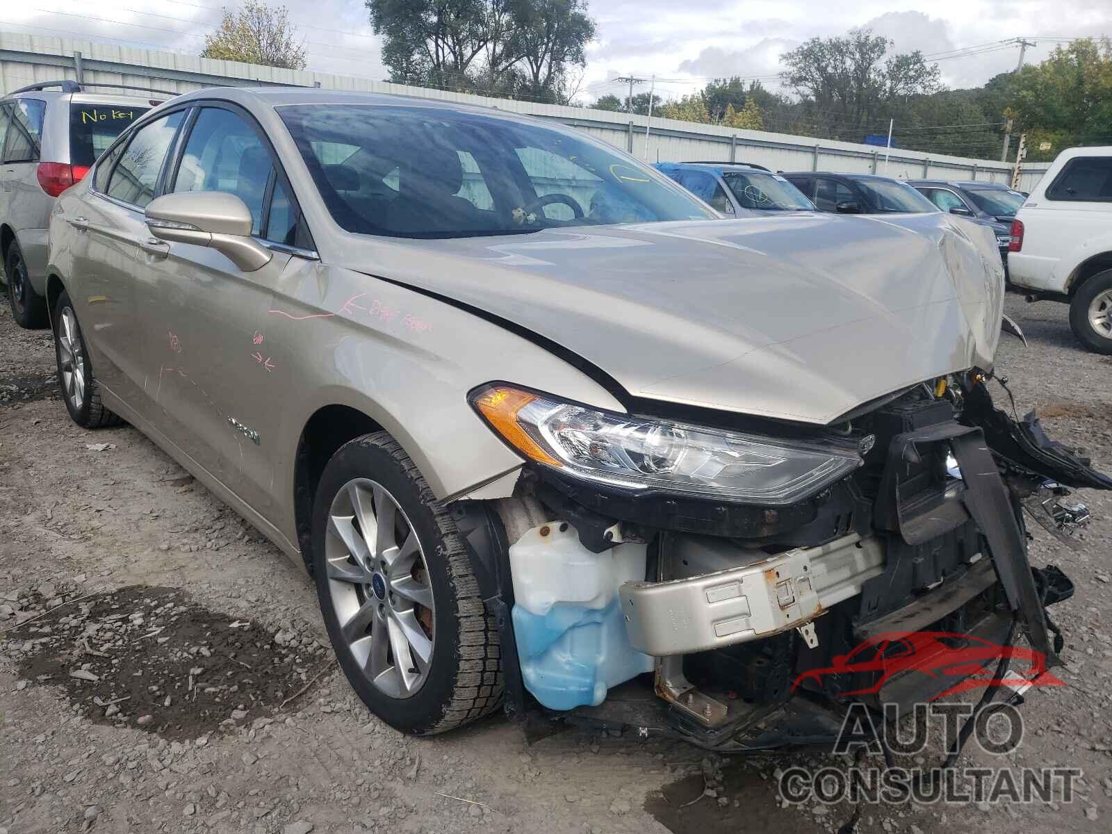 FORD FUSION 2017 - 3FA6P0LU4HR301943
