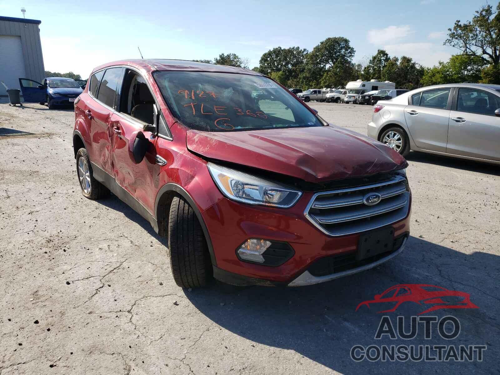 FORD ESCAPE 2017 - 1FMCU0G97HUA16301