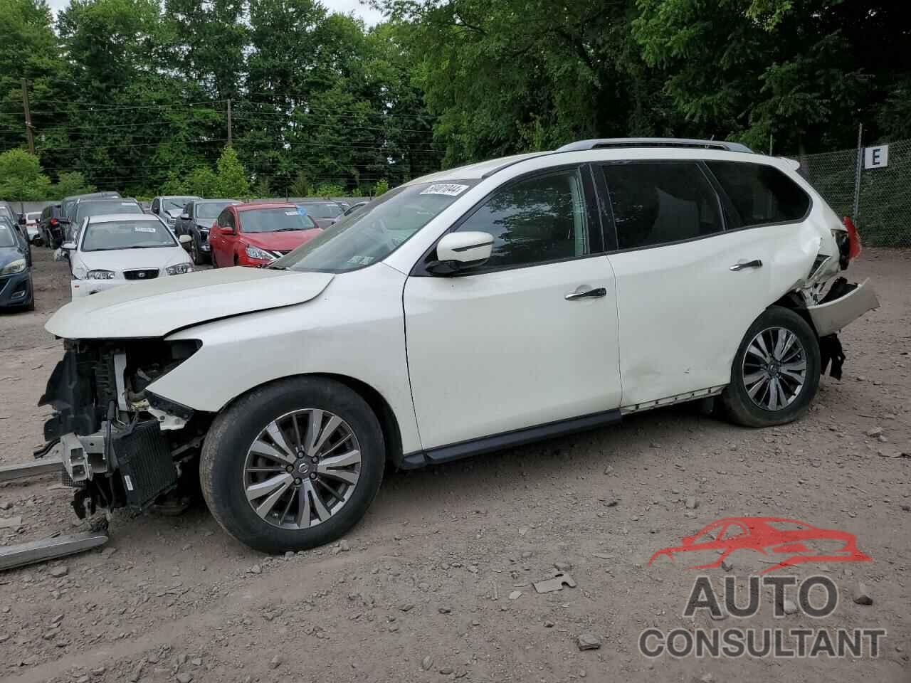 NISSAN PATHFINDER 2018 - 5N1DR2MM7JC656224